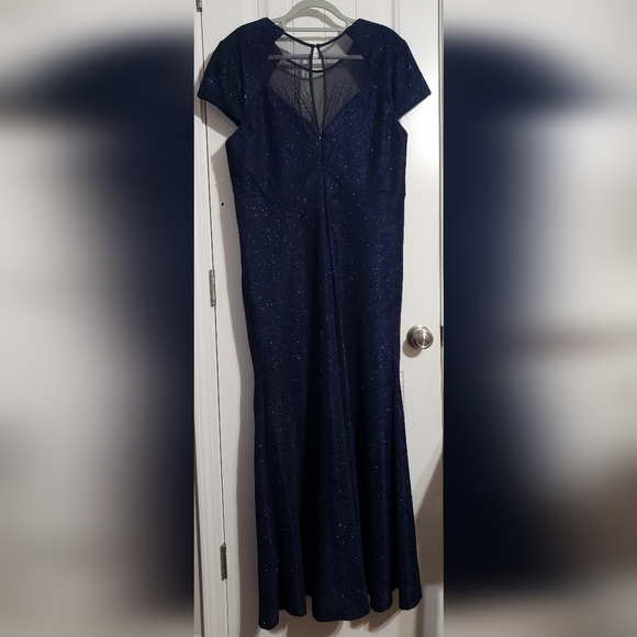 Navy Sparkle Formal NWOT - Picture 5 of 5